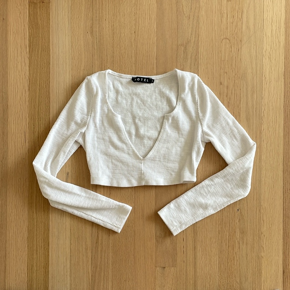 Princess Polly motel cropped long sleeve